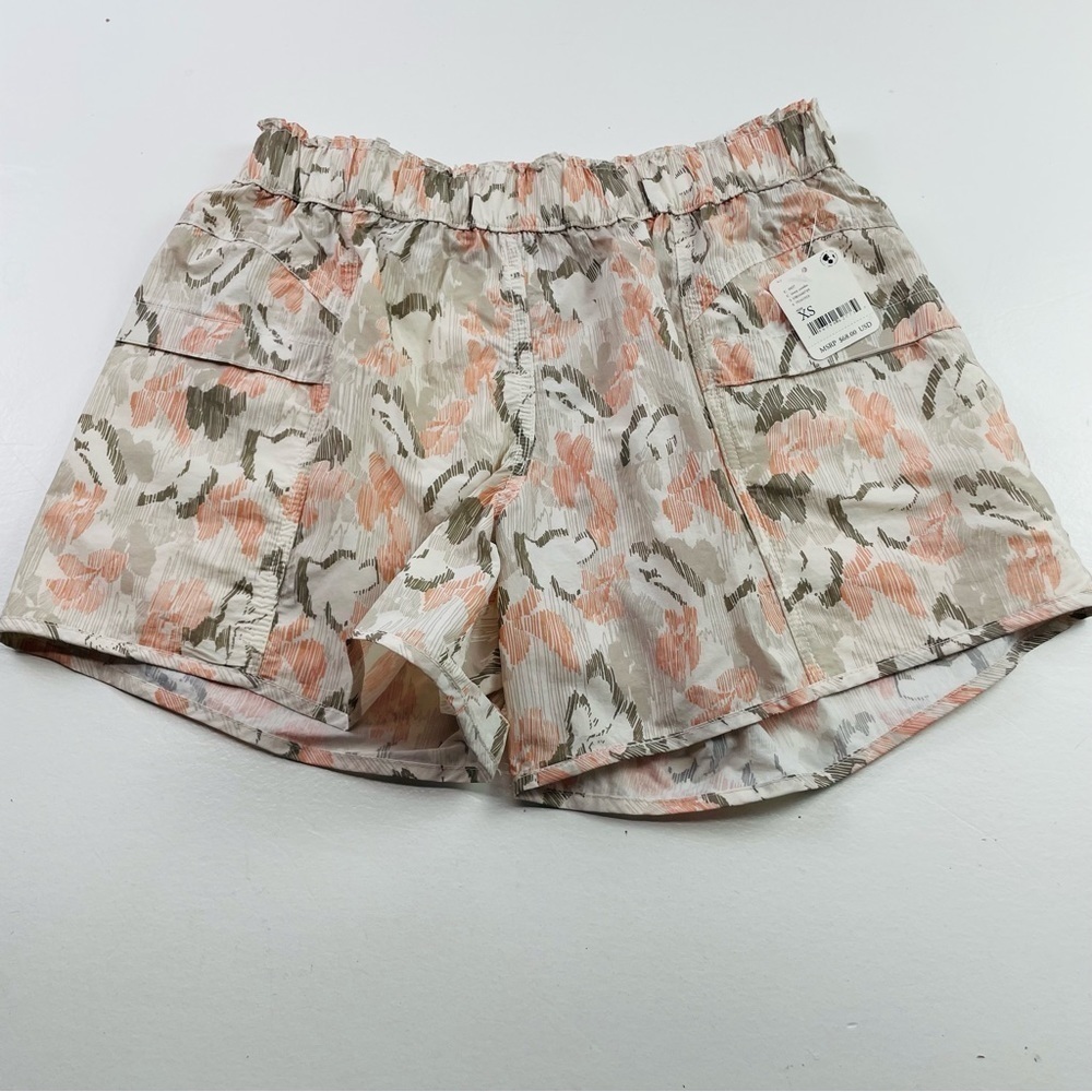 Free People Movement Women Shorts‎ Printed Mid Rise Shorts Paperbag Size XS